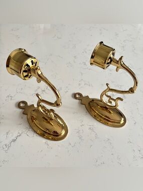 Vintage Pair of Oval Brass Scroll Candle Holder Wall Sconces